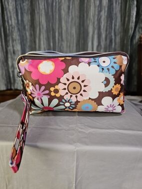 Everyday Essentials Bag - Groovy Garden